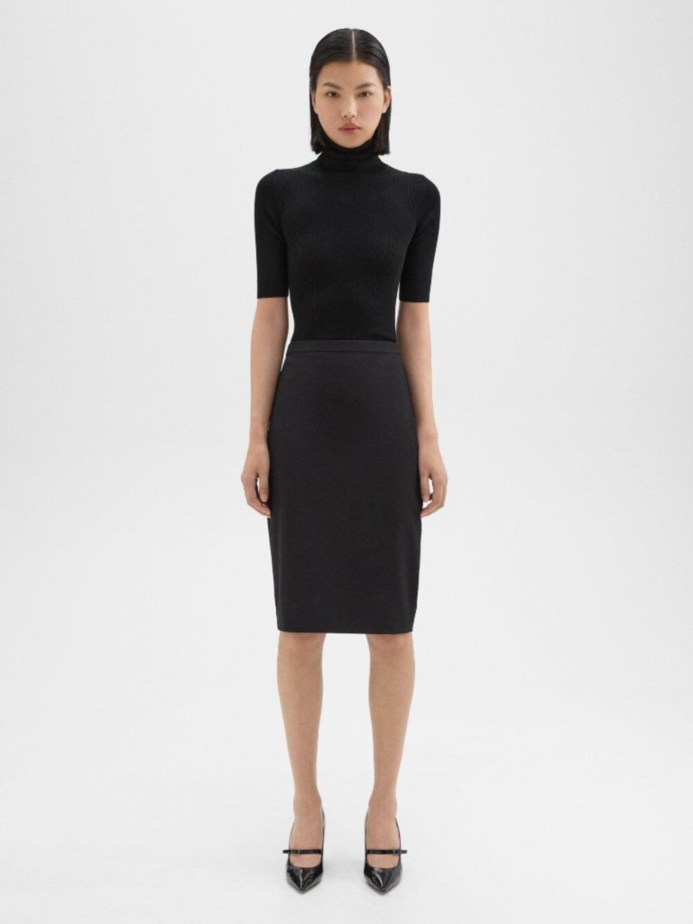Slim Pencil Skirt in Stretch Wool